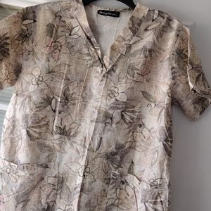 Scrub top